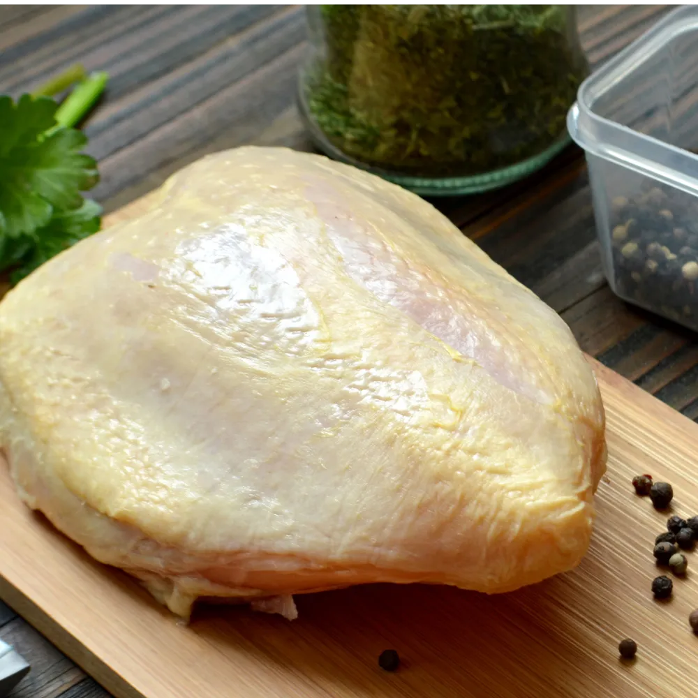 Filet z piersi kurczaka wiejskiego ok. 900-1050 g